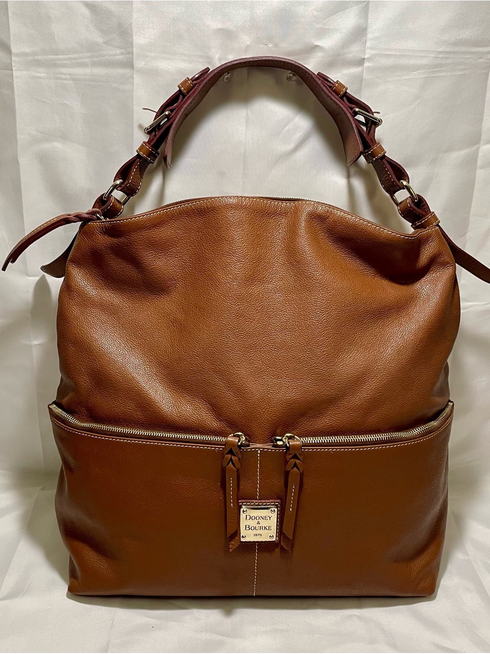 Dooney & Bourke Dillen Large Pocket Sac Hobo Bag